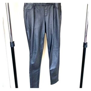 Faux Leather /Wet Look Jeggings Sz M (8-10)